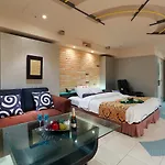 Hotel Axis -アクシス- (Adults Only)